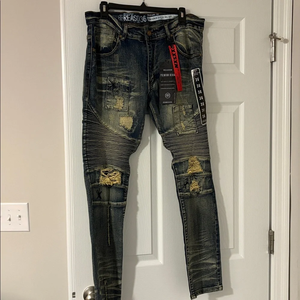 Reason Men's Distressed Blue Denim Jeans - Picture 2 of 9